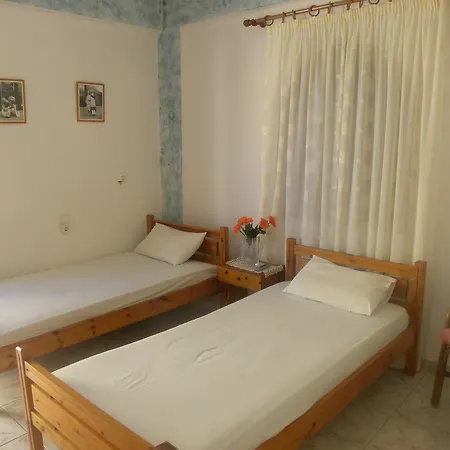 Hotel apartamentowy Thalia Milatos