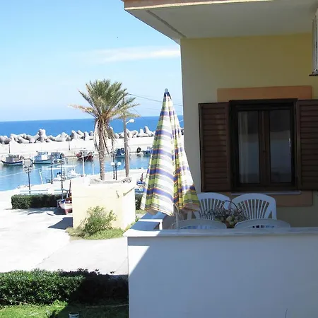 Thalia Apartmanhotel 2*